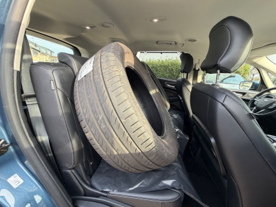 Ford S-Max S-MAX Titanium 190PS/MWST/7xSitzer