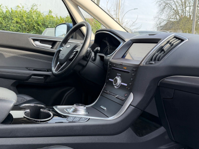 Ford S-Max S-MAX Titanium 190PS/MWST/7xSitzer