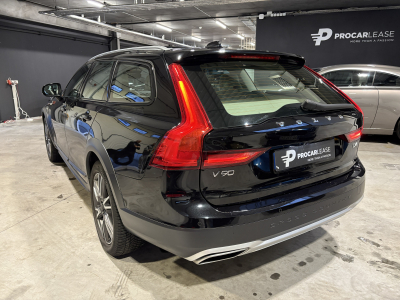 Volvo V90 Cross Country Pro AWD/PANO/19/360/HUP.D/VOLL