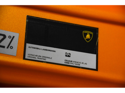 Lamborghini Aventador LP 700-4 - ARANCIO ATLAS