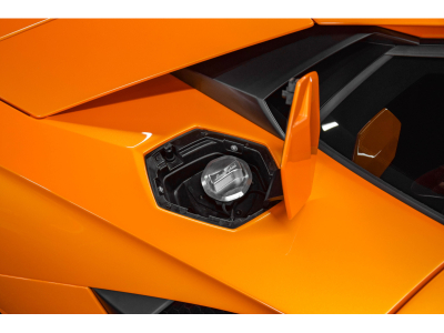 Lamborghini Aventador LP 700-4 - ARANCIO ATLAS