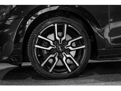 MINI Cooper S John Cooper Works