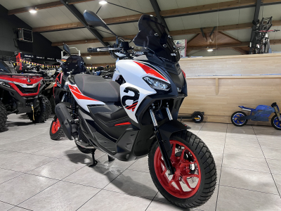 Aprilia SR 125 GT SPORT GREY BLACK