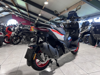 Aprilia SR 125 GT SPORT GREY BLACK