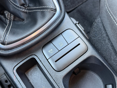 Ford Fiesta Titanium/5XTürer/Facelift/