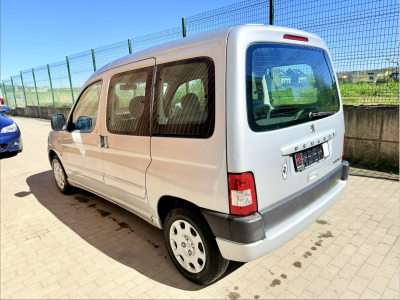 Peugeot Partner 1.4i 75ch Totem Clim