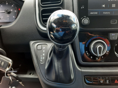 Peugeot Boxer 2.2 BlueHDI EAT8 140 L2H2 335