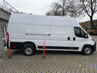 Peugeot Boxer 2.2 BlueHDI EAT8 190 L4H3 335