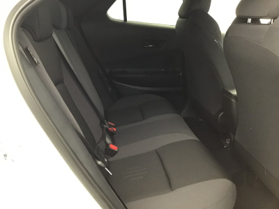 Toyota C-HR 2.0 Plug-In Hybrid 225 Design