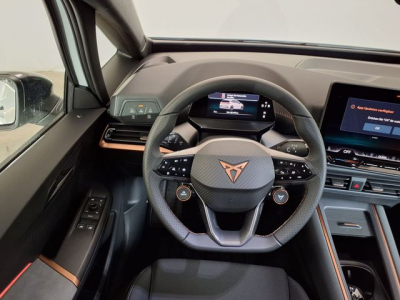 Cupra Born 79KWH  231 PS