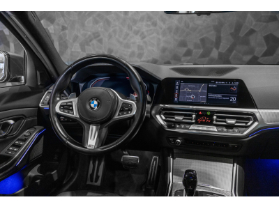 BMW 320 d Touring M SPORT