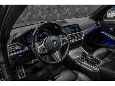 BMW 320 d Touring M SPORT