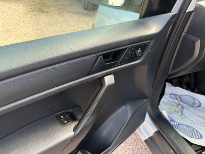 Volkswagen Caddy Alltrack Caddy Life BMT 4Motion/5xSitzer/ 2x Schiebetüren