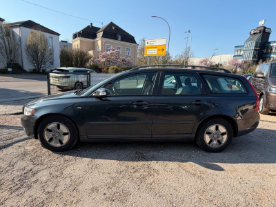 Volvo V50 Kombi 1.6 D Drive Momentum/1.HAND/