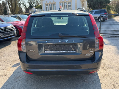 Volvo V50 Kombi 1.6 D Drive Momentum/1.HAND/