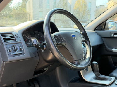 Volvo V50 Kombi 1.6 D Drive Momentum/1.HAND/