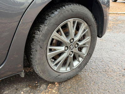 Toyota Yaris GR Yaris Hybrid / Automatik / Navi /