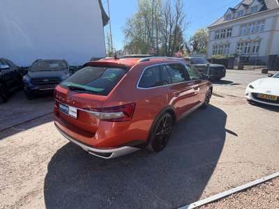 Skoda Superb Combi Scout 4x4 190PS/