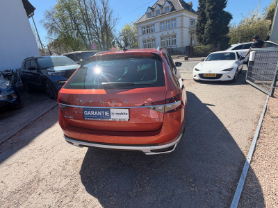 Skoda Superb Combi Scout 4x4 190PS/