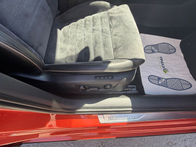 Skoda Superb Combi Scout 4x4 190PS/