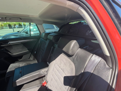 Skoda Superb Combi Scout 4x4 190PS/