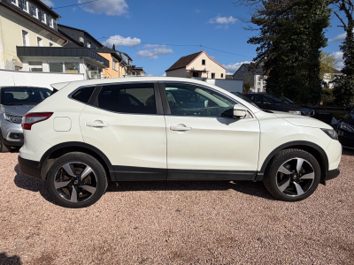 Nissan Qashqai 1.6Dci 130 PS/Automatik/Navi/Klima/EURO6