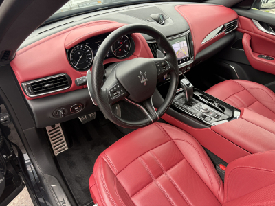 Maserati Levante MODENA Q4 / CAMERA 360/ ACC/ CUIR