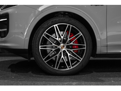 Porsche Cayenne S COUPE E-Hybrid