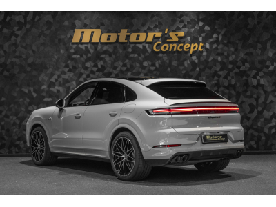Porsche Cayenne S COUPE E-Hybrid