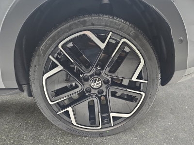 Volkswagen T-Roc 1.5 eTSi 150 DSG R-Line