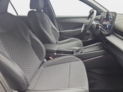 Volkswagen T-Roc 1.5 eTSi 150 DSG R-Line