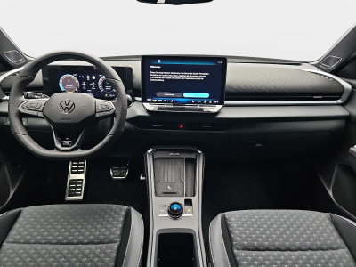 Volkswagen T-Roc 1.5 eTSi 150 DSG R-Line