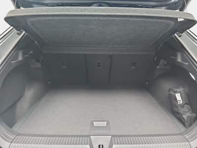 Volkswagen T-Roc 1.5 eTSi 150 DSG R-Line