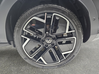 Volkswagen T-Roc 1.5 eTSi 150 DSG R-Line