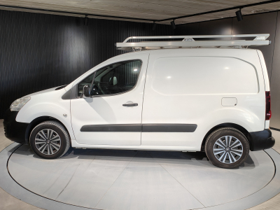 Peugeot Partner 1.6 HDI 3 PLACES GALERIE DE TOIT CLIMATISATION  RADIO