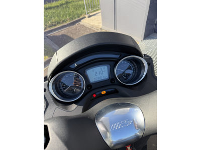 Piaggio MP3 300 HPE