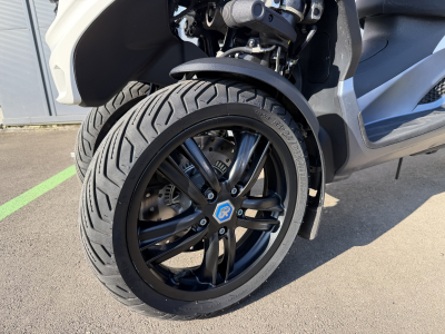 Piaggio MP3 300 HPE
