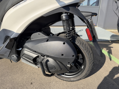 Piaggio MP3 300 HPE