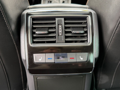 Skoda Superb Combi Scout 4x4 190PS/