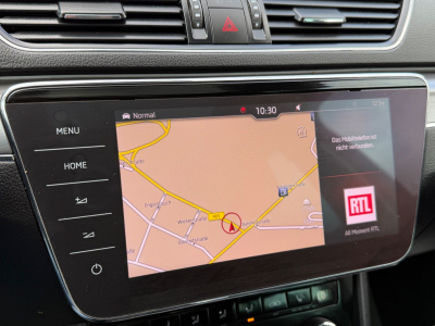 Skoda Superb Combi Scout 4x4 190PS/