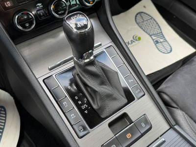 Skoda Superb Combi Scout 4x4 190PS/