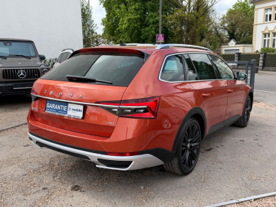 Skoda Superb Combi Scout 4x4 190PS/