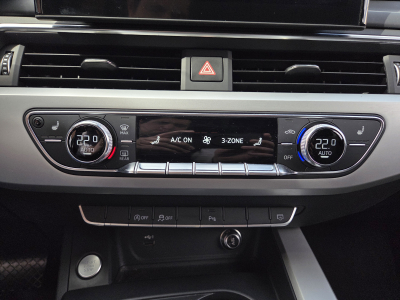 Audi A4 TDI AVANT S-TRONIC 163CV