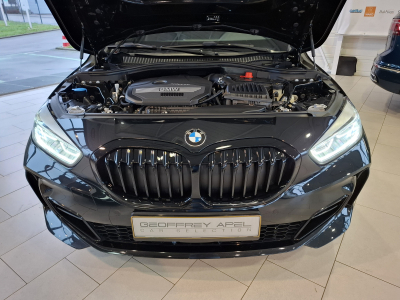 BMW 118 i M SPORT PAKET, 1 HAND, NAVI, LED, COCKPIT DIGITAL,CAMERA, GARANTIE BMW 05/2027
