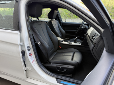 BMW 335 335 i/Active Hybrid /Sport-Paket M/Camera/Bi Xénon/Cuir/