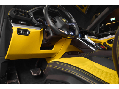 Lamborghini Urus V8 - GRIGIO KERES / GIALLO