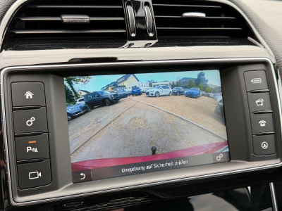 Jaguar XE 20d 180PS Automatik/1.Hand/Scheckheft/Leder/