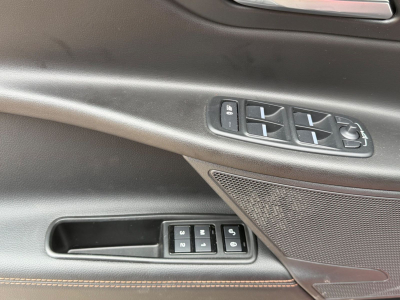 Jaguar XE 20d 180PS Automatik/1.Hand/Scheckheft/Leder/