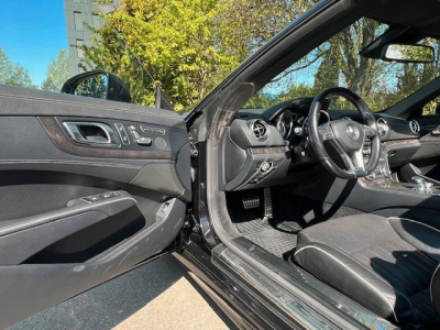 Mercedes-Benz SL 500 AMG Line - 2Hand - Pano - VOLL