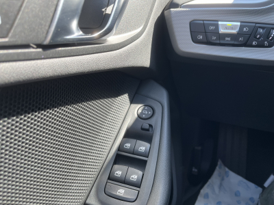 BMW 116 116dA 115cv Navi 2xPDC Apple CarPlay Keyless